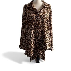 Lane Bryant polka dot print size 18 top blouse